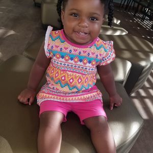 Meet your Posher, Jamillia